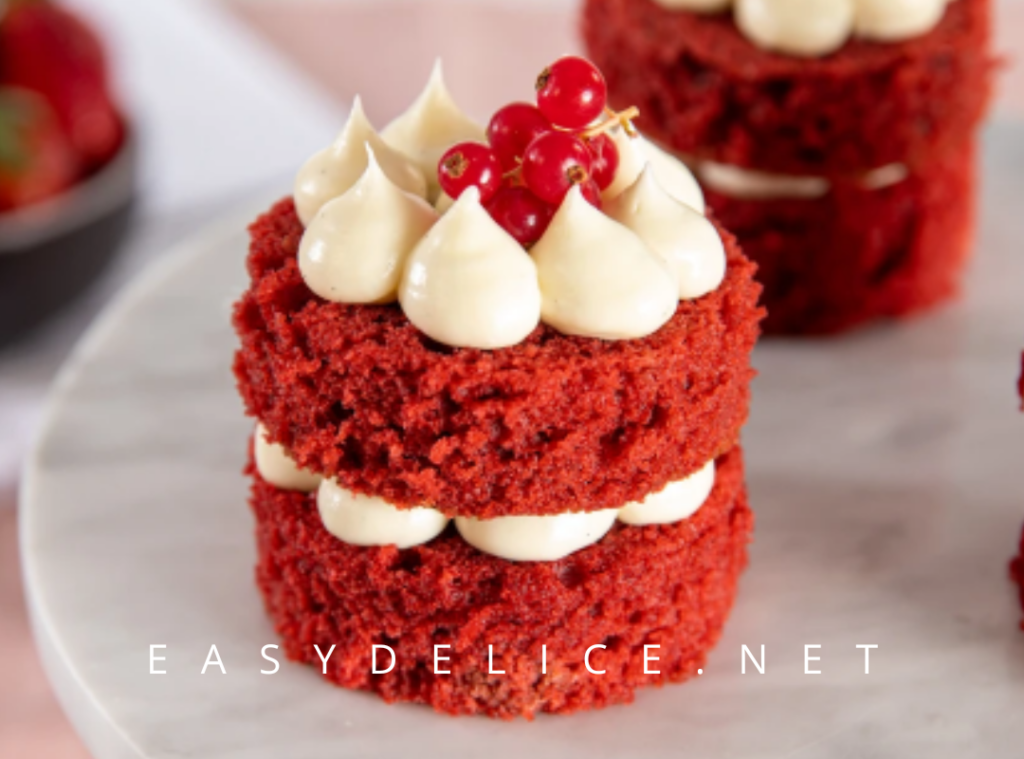 Recette de Gâteau Red Velvet avec Glaçage au Fromage à la Crème