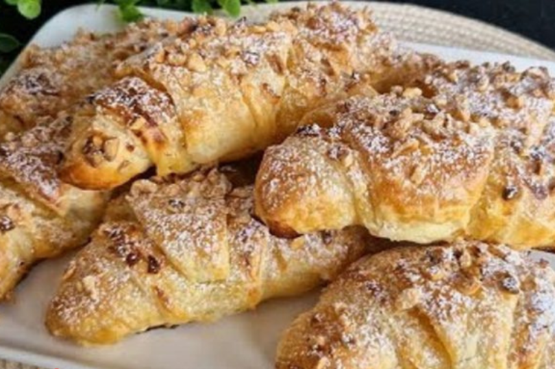 Croissants feuilletés aux pommes