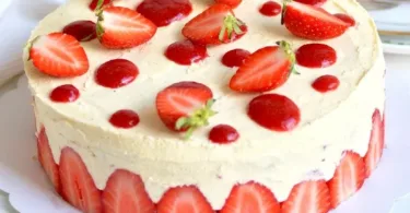 Fraisier à la crème recette facile