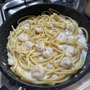 Spaghetti à l'Ail et aux Crevettes