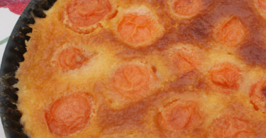 Clafoutis aux Abricots : Idée Recette Facile