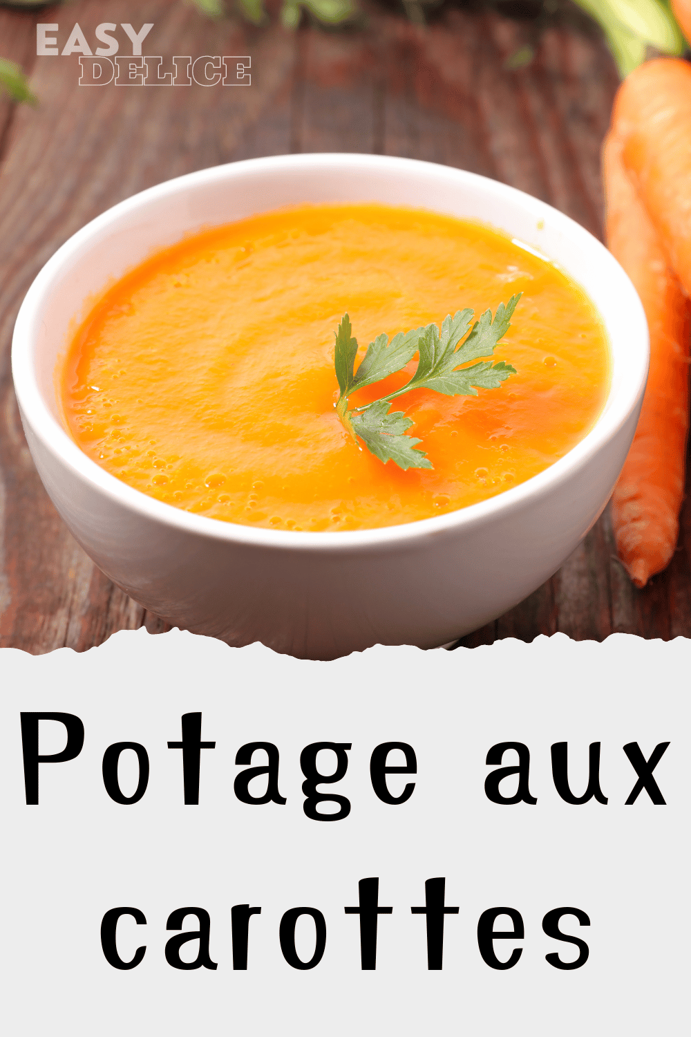 Potage aux Carottes et Craquelins de Tortillas au Fromage