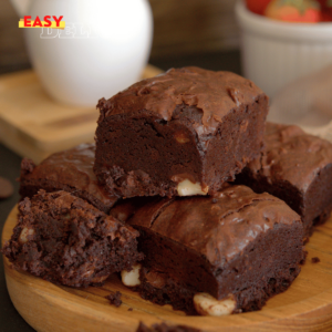 Brownies au chocolat fondant sortant de l'air fryer avec une texture moelleuse et brillante