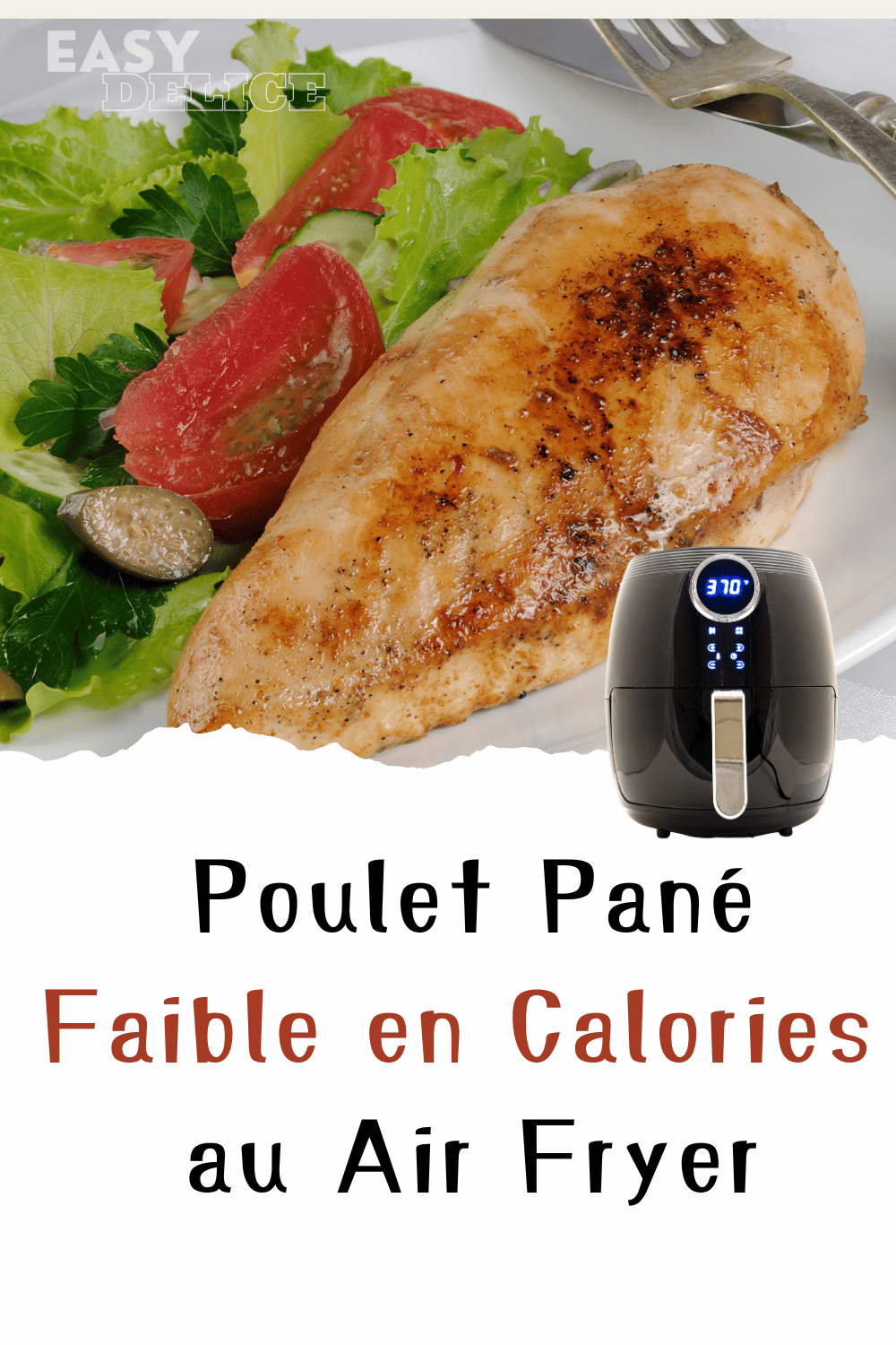 Poulet pané doré et croustillant servi avec une salade légère et sauce en accompagnement