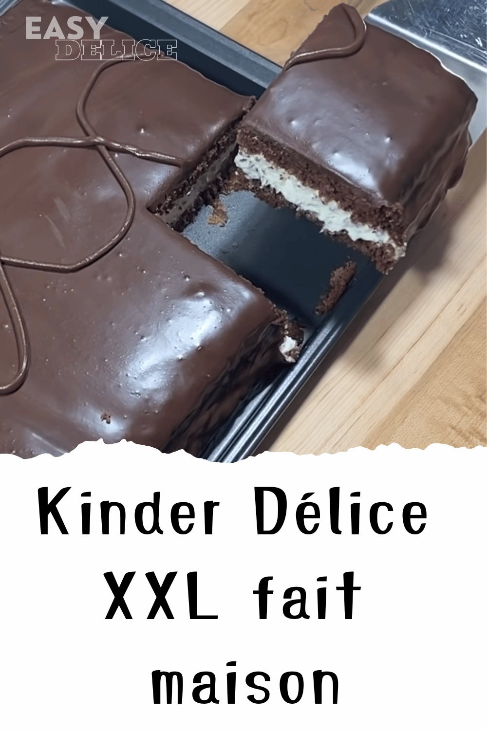  Kinder Délice XXL maison avec génoise au chocolat, crème mascarpone et glaçage gourmand

