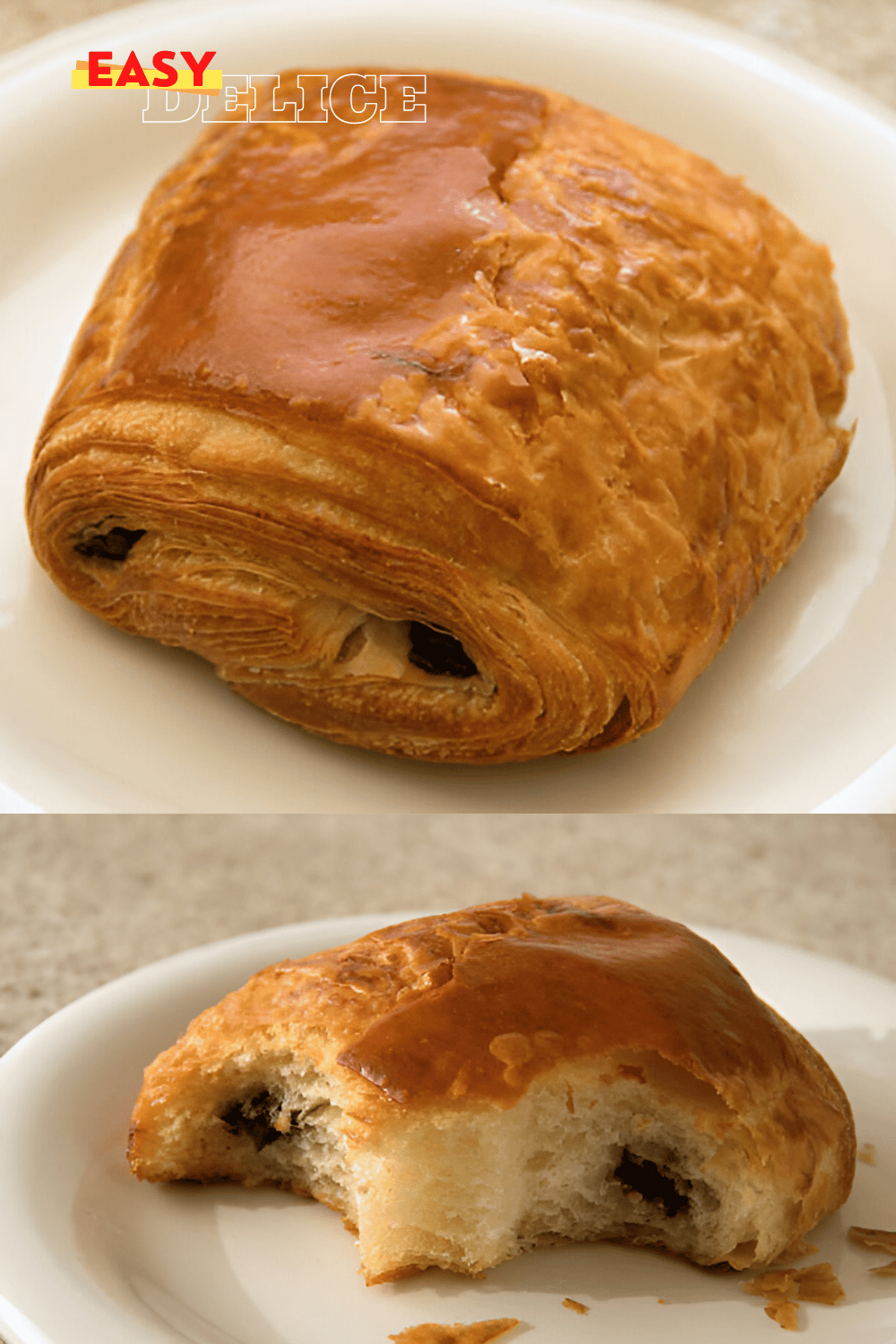 Petits pains au chocolat dorés et feuilletés sortant du four, posés sur une plaque