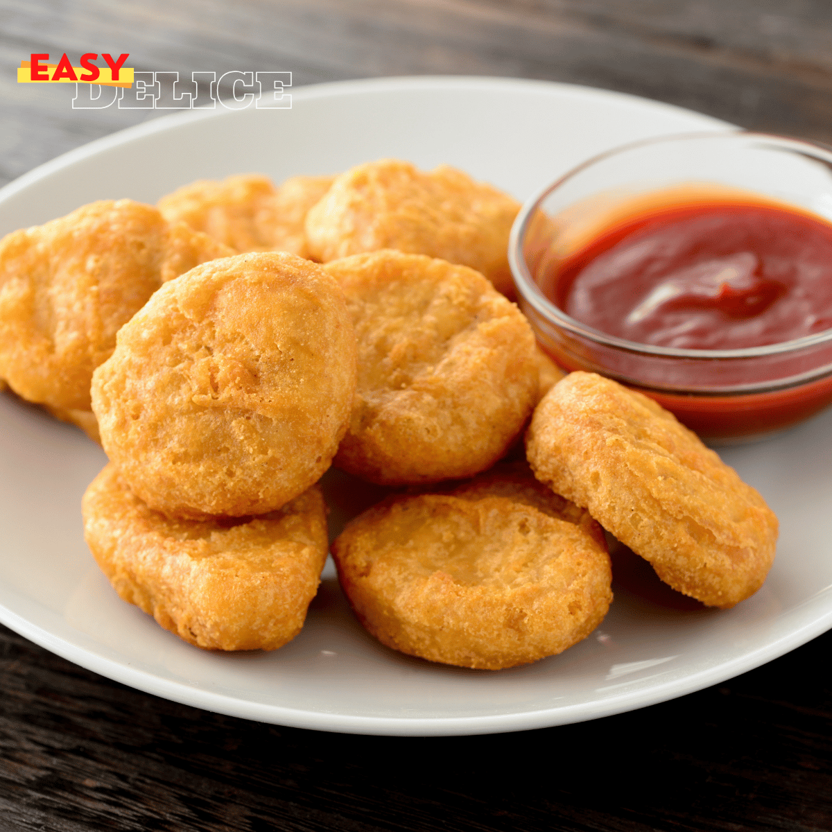 Nuggets maison dorés, frites croustillantes, et légumes grillés parfaitement cuits dans un Airfryer.

