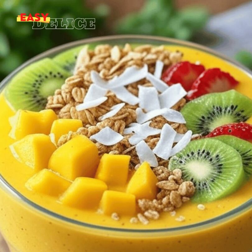 Smoothie Bowl Mangue-Coco avec Topping Granola