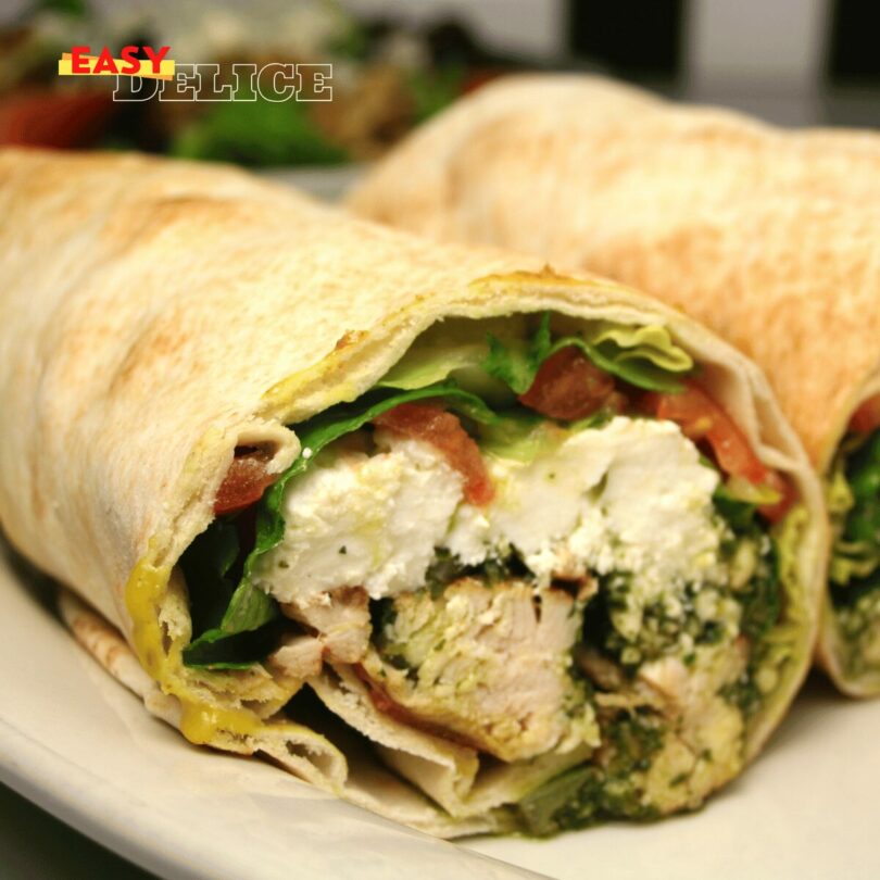 Sandwich Roulé au Poulet et Crudités