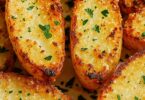 Pommes de Terre Ail et Parmesan