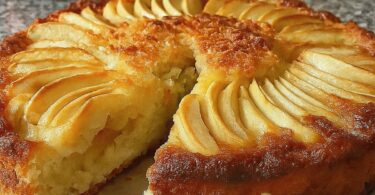 Gâteau au Yaourt aux Pommes