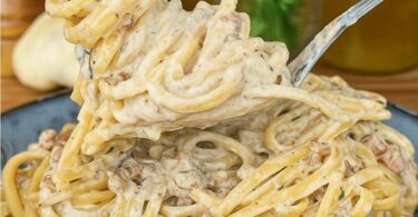 Spaghetti aux Saucisses & Crème de Pecorino