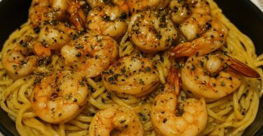 Pâtes aux Crevettes, Ail, Beurre et Herbes
