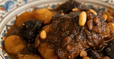 Tajine à l’agneau aux fruits secs