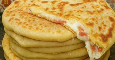 Petits Pains Farcis à la Poêle