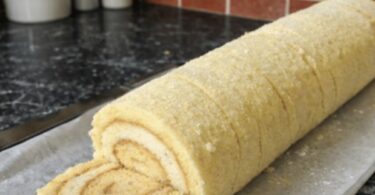 La Génoise Enchantée pour Votre Bûche de Noël