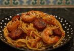 Pâtes aux Crevettes Épicées et Chorizo