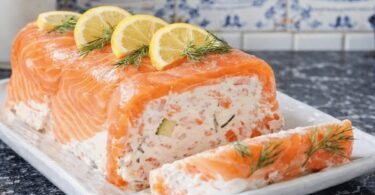 Terrine froide au saumon fumé & fromage frais