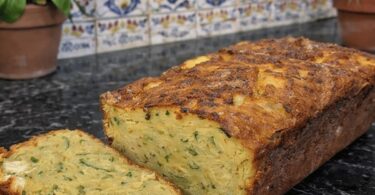 Cake moelleux aux courgettes