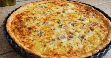 Quiche aux pommes de terre et au reblochon