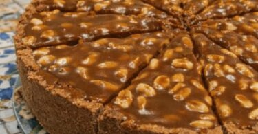 Tarte Caramel Cacahuètes Facile (Style Snickers)