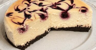 Cheesecake Marbré aux Fruits Rouges de Cyril Lignac