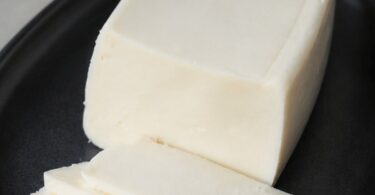 Mozzarella Maison (2 Ingrédients, Prête en 30 Minutes)