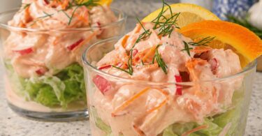 Cocktail de Crevettes Maison (Frais & Élégant)