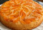 Gâteau Moelleux aux Abricots Caramélisés