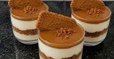 Verrines Spéculoos & Crème Vanillée au Caramel 
