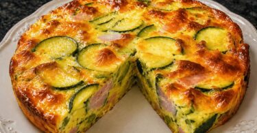 Gâteau Invisible aux Courgettes et Jambon