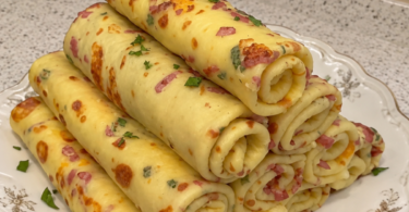 Crêpes Salées au Jambon, Fromage & Ciboulette