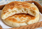 Pain Maison à la Poêle pour le Petit-Déjeuner